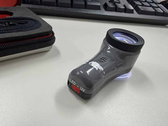 CARTON(カートン)LED/UVルーペ10倍